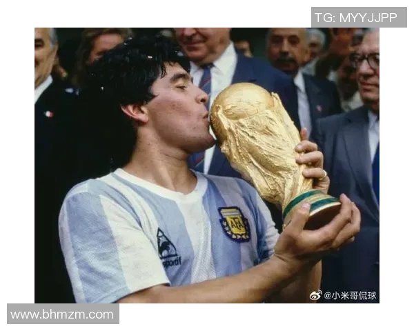 马拉多纳传奇：从阿根廷英雄到全球足球偶像的辉煌人生